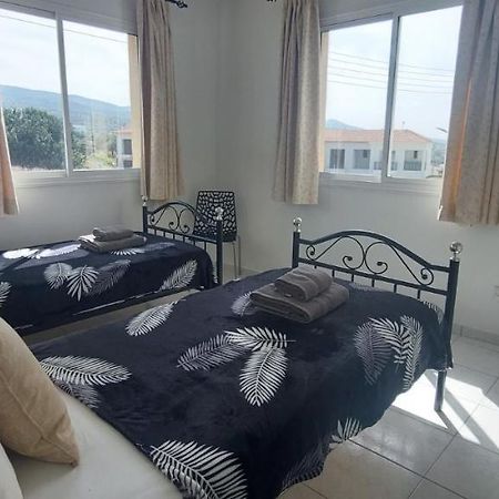 Spacious 2 Bedroom Apartment Peyia Dış mekan fotoğraf