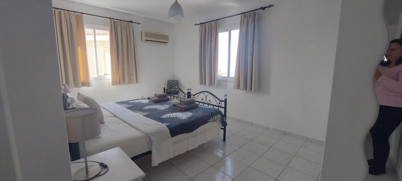 Spacious 2 Bedroom Apartment Peyia Dış mekan fotoğraf