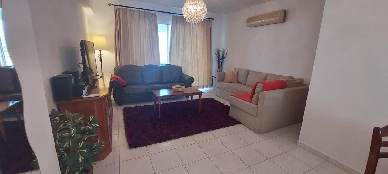 Spacious 2 Bedroom Apartment Peyia Dış mekan fotoğraf